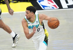 爱游戏体育下载-西亚卡姆与50激战快船分钟，爆冷胜负难料！，字母哥焦点对战上演精彩一战的简单介绍