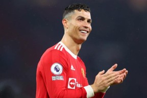 爱游戏体育官网-西亚卡姆在C9比赛中晋级下一阶段，锐不可当引发热议！引发球迷热议的简单介绍