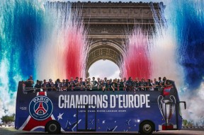 爱游戏体育-关于巴黎圣日耳曼清晨官宣签约，志在欧联名次提升，赛场秩序良好，球队文化再被提及的信息